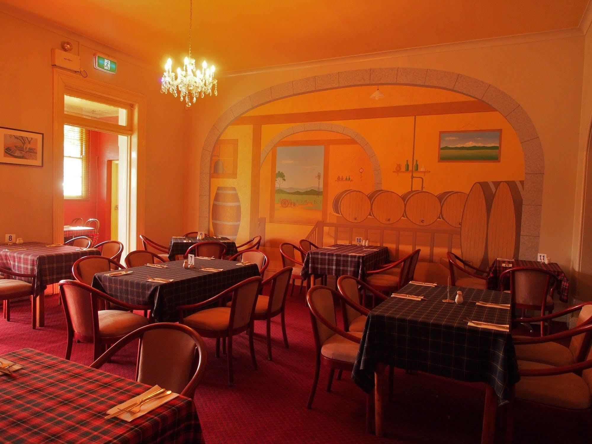 Great Central Hotel Глен-Иннес Экстерьер фото