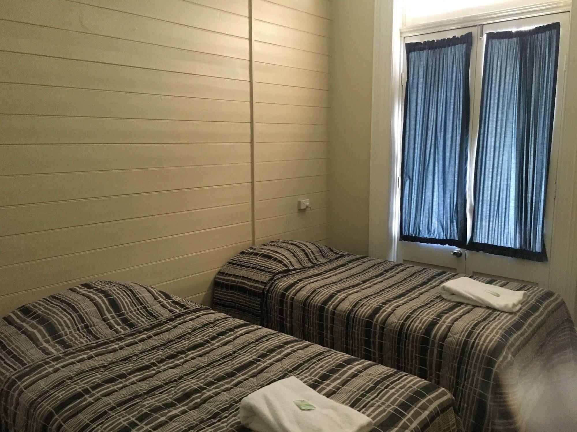Great Central Hotel Глен-Иннес Экстерьер фото