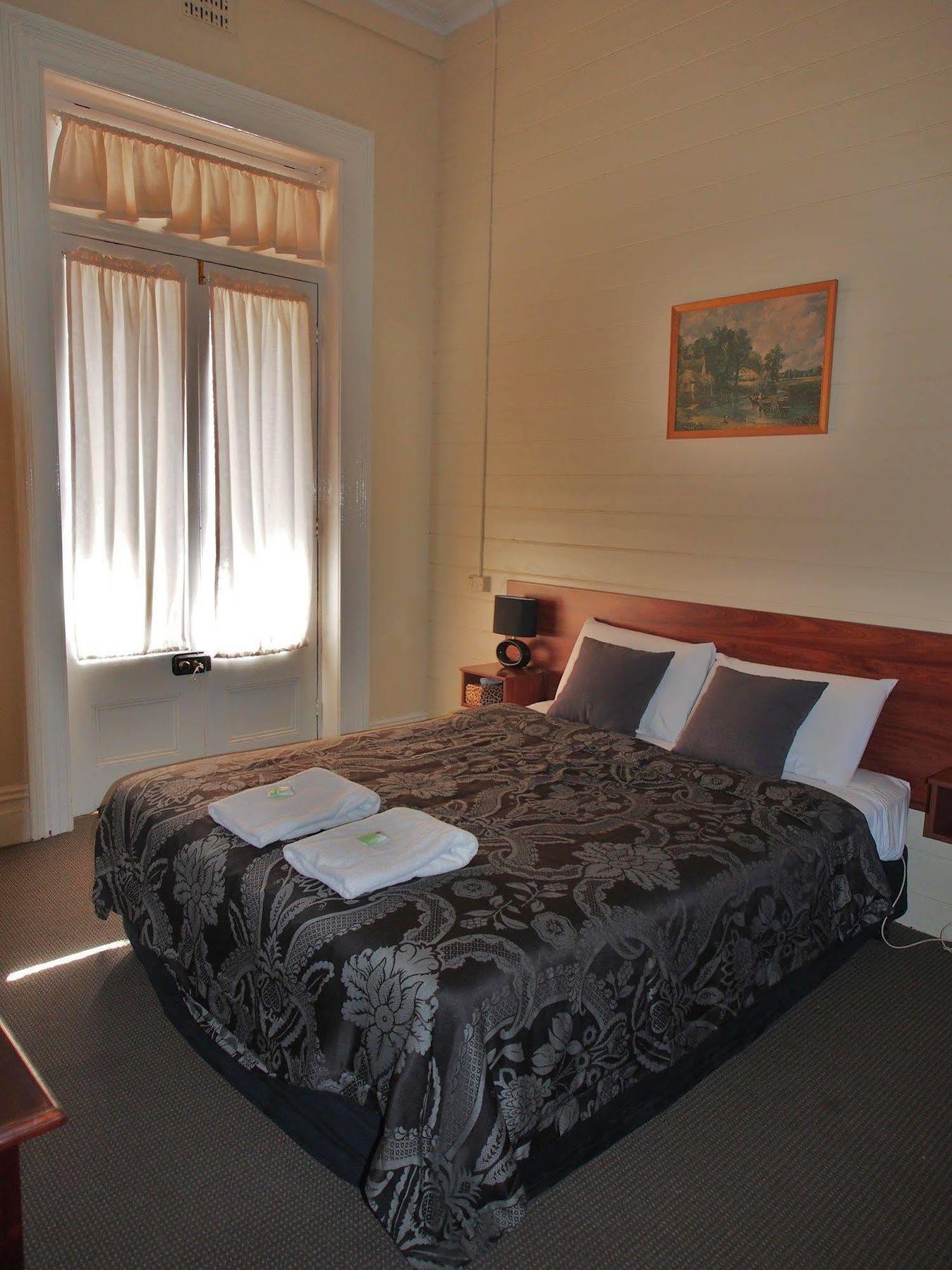 Great Central Hotel Глен-Иннес Экстерьер фото